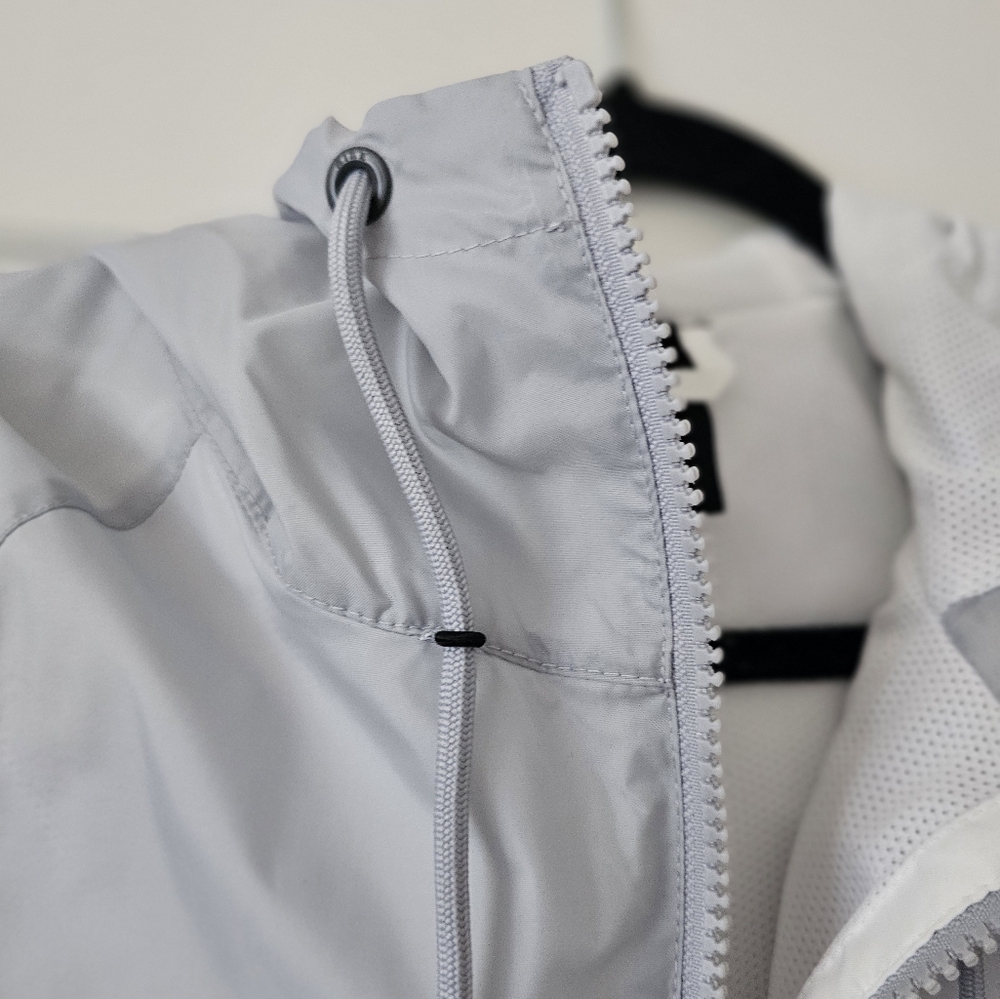 Nike Windrunner Jacket - image 2